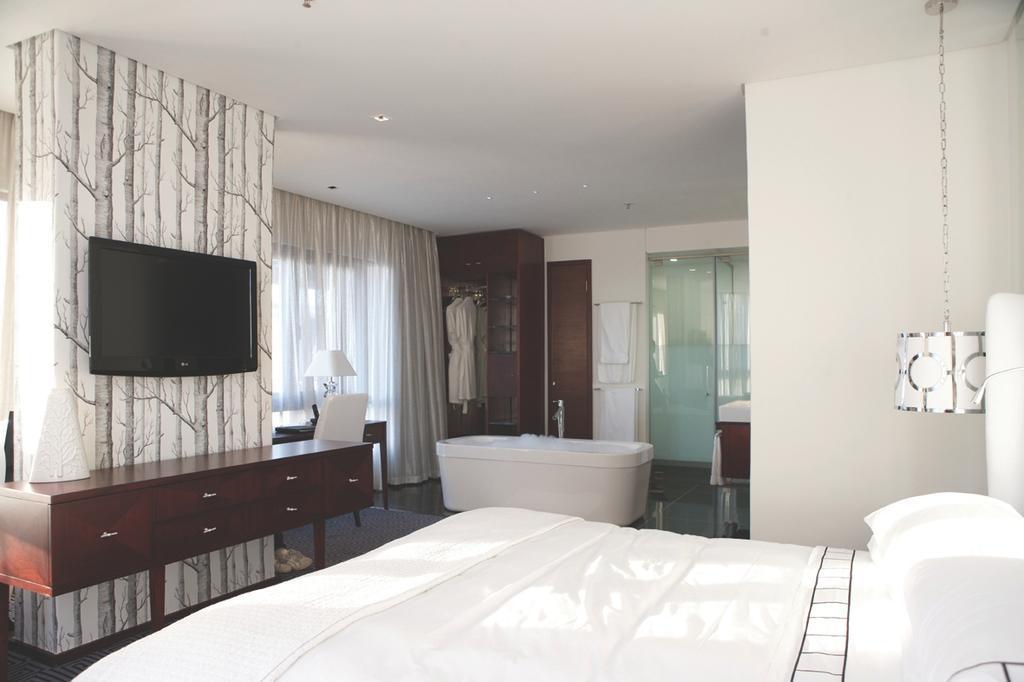 יוהנסבורג Davinci Hotel On Nelson Mandela Square מראה חיצוני תמונה