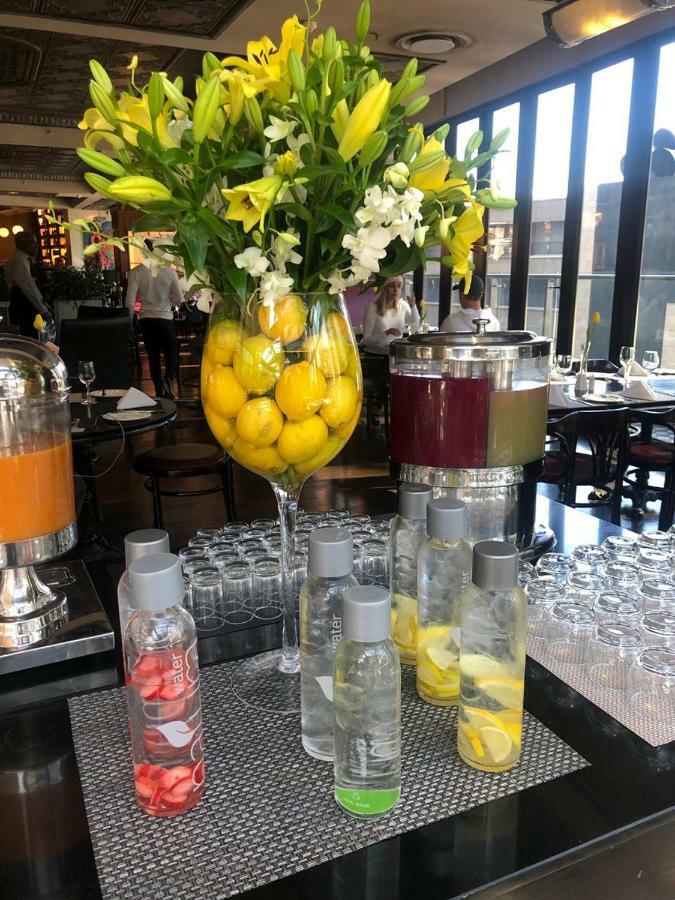 יוהנסבורג Davinci Hotel On Nelson Mandela Square מראה חיצוני תמונה